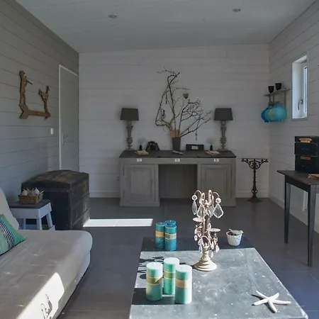 Le Celadon בית הארחה